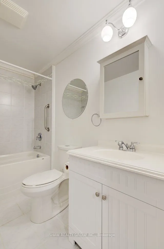 Additional image 29 of 243 Fennell Ave