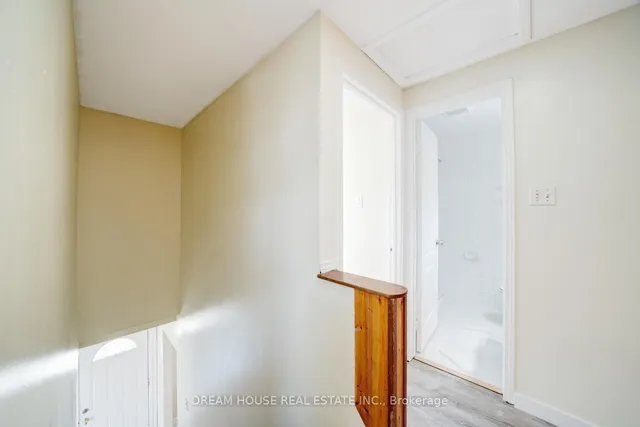 Additional image 19 of 19 Juliette Sq