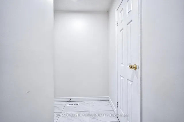 Additional image 6 of 55 Phalen Cres