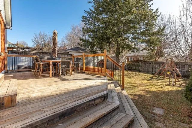 Additional image 35 of 19 Woodbridge Rd