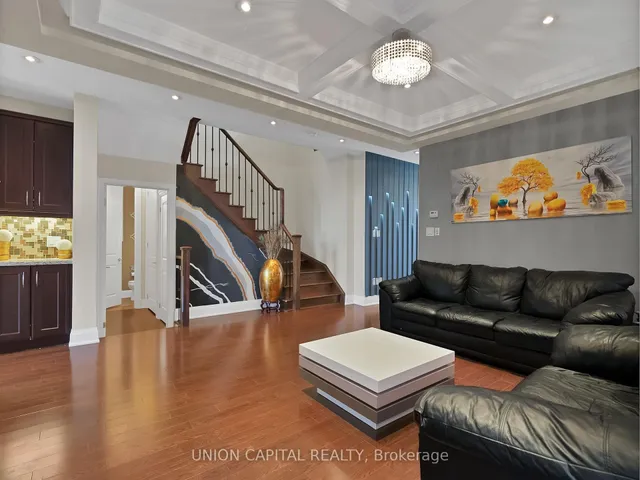 Additional image 5 of 7 Legendary Circ