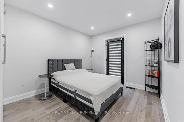 Additional image 18 of 16 BOEM Ave