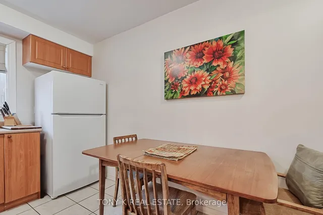 Additional image 4 of 4651C Kingston Rd