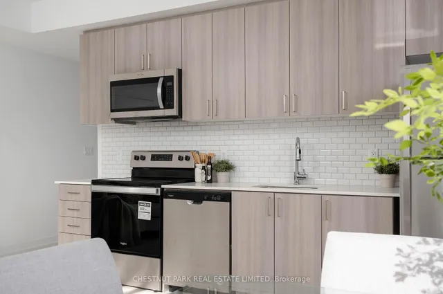 Additional image 17 of 4045 Hickory Dr Unit 8