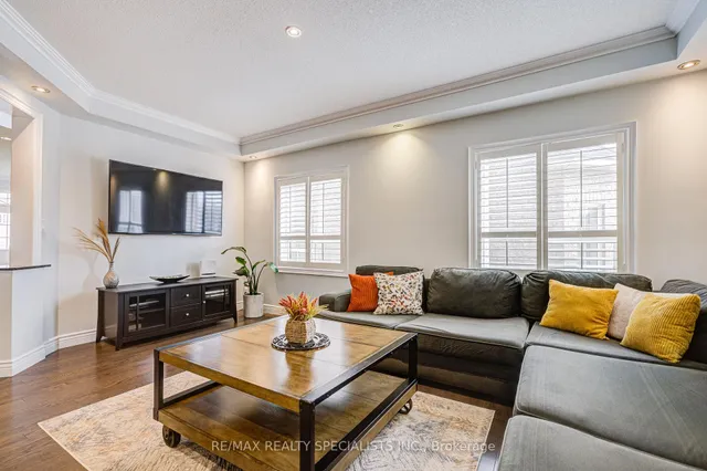 Additional image 7 of 82 Yellow Avens Blvd