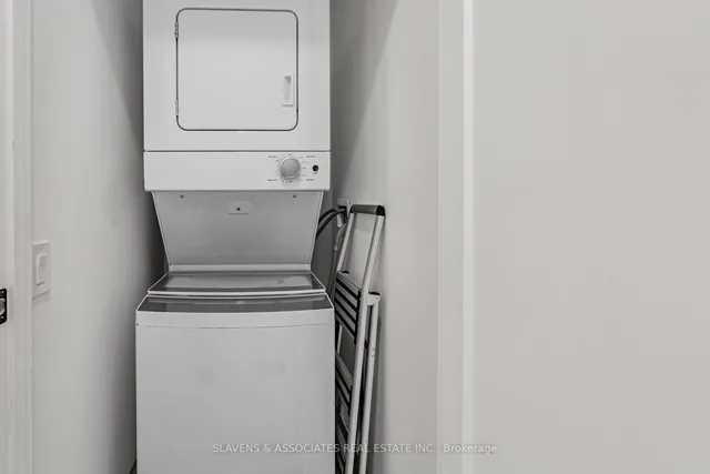 Additional image 26 of 1088 Avenue Rd