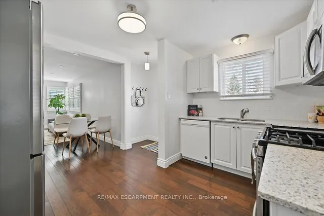 Additional image 8 of 433 East 38th St