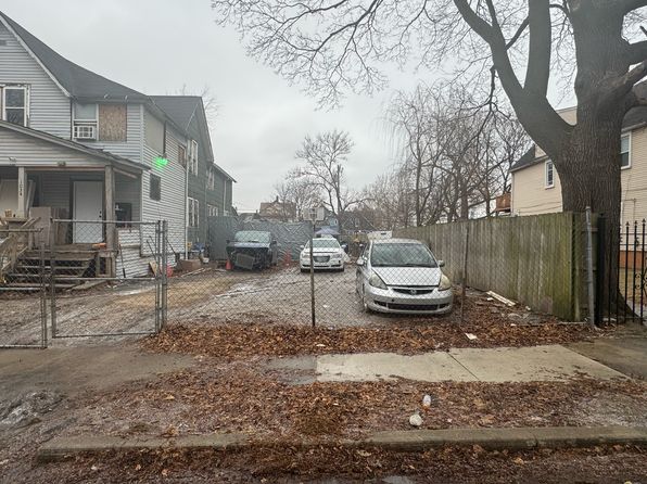 1028 Lansing St, Detroit, MI 48209