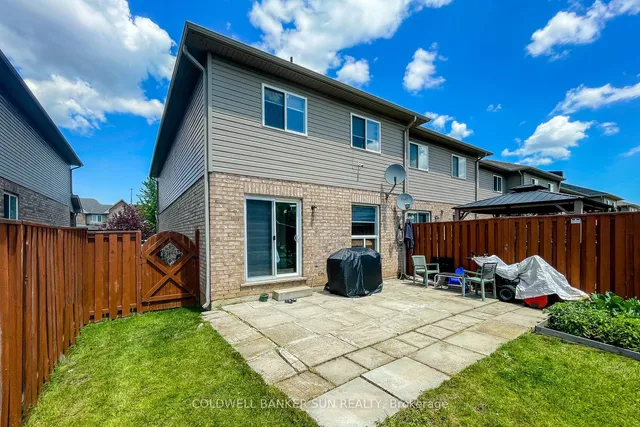 Additional image 4 of 112 Meadow Wood Cres