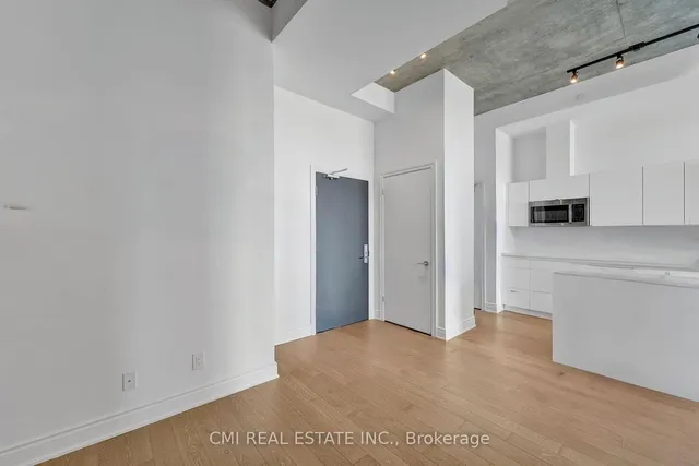 Additional image 4 of 608 Richmond St Unit 1310