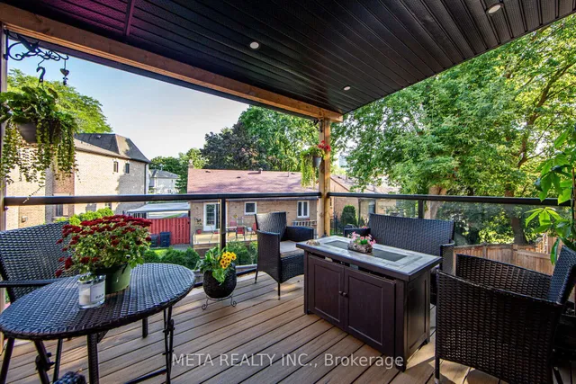 Additional image 19 of 23 Hollyhock Crt