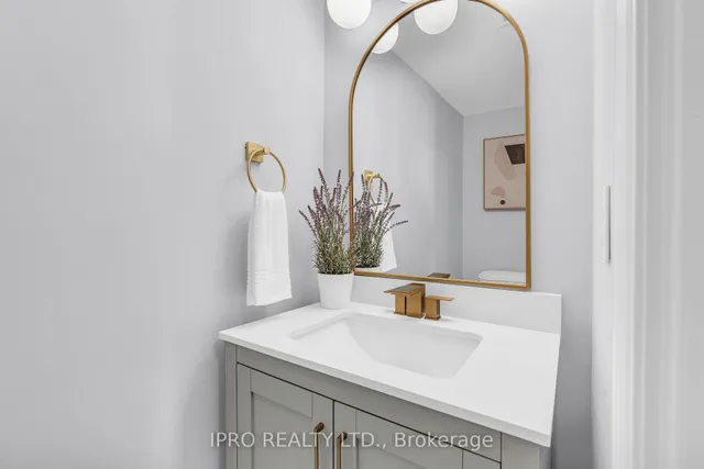 Additional image 23 of 45 Sunrise Ave Unit 602