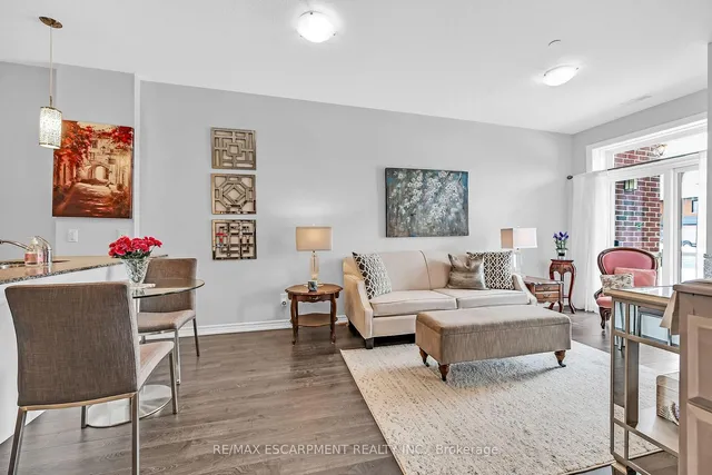 Additional image 13 of 95 Wilson St Unit 101