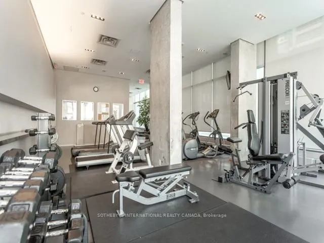 Additional image 30 of 33 Lombard St Unit 2703