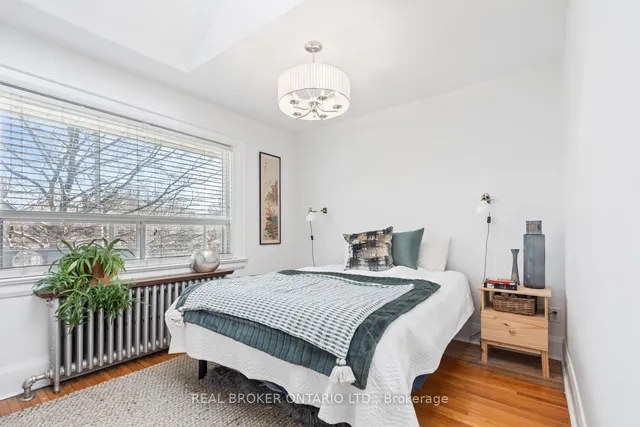 Additional image 16 of 130 Harvie Ave