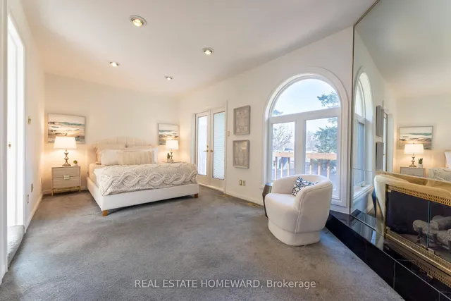 Additional image 16 of 416 Roehampton Ave