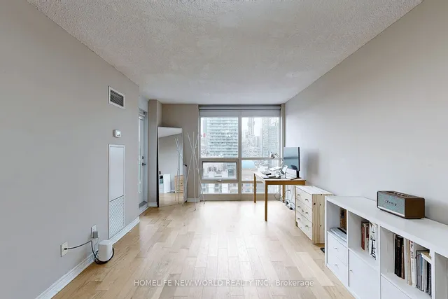 Additional image 6 of 763 Bay St Unit 2301