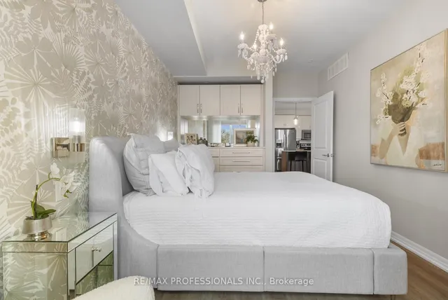 Additional image 18 of 3563 Lake Shore Blvd Unit 305