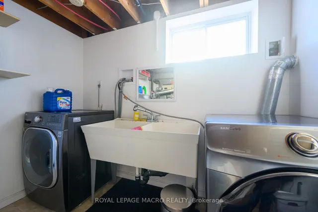 Additional image 31 of 42 Warwick Rd