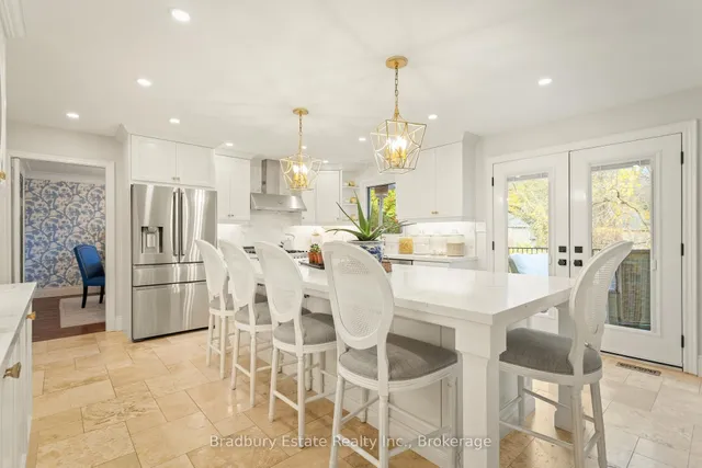 Additional image 11 of 659 Deervalley Rd