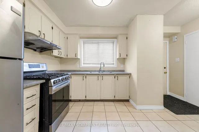 Additional image 4 of 11 Huntsville St Unit F