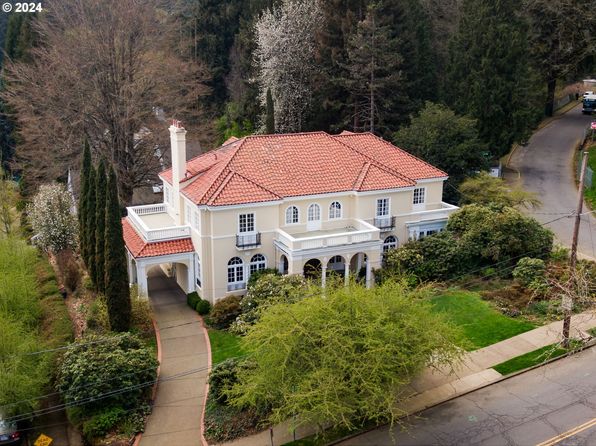 2400 SW Park Pl, Portland, OR 97205