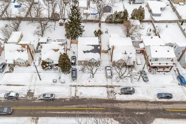 Additional image 40 of 351 Queensdale Ave