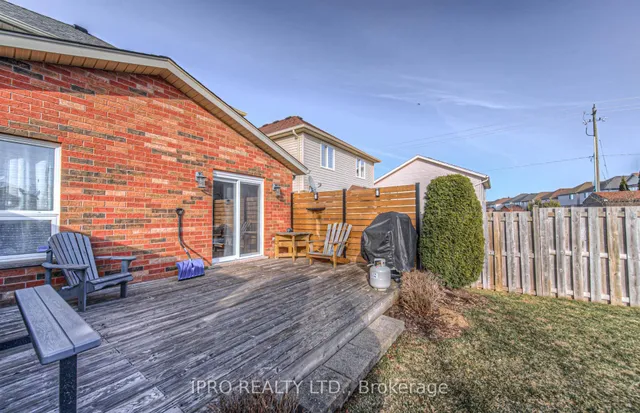 Additional image 31 of 366 Steepleridge St