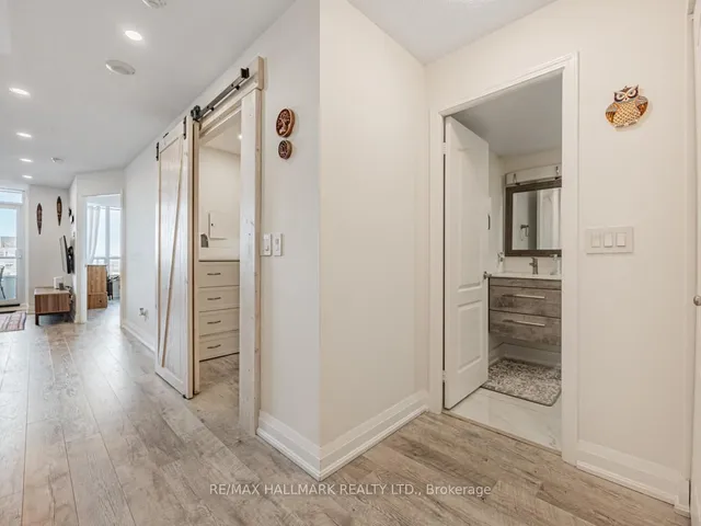 Additional image 4 of 17 Barberry Pl Unit 1515