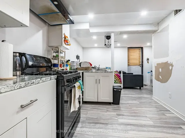 Additional image 31 of 73 Zia Dodda Cres