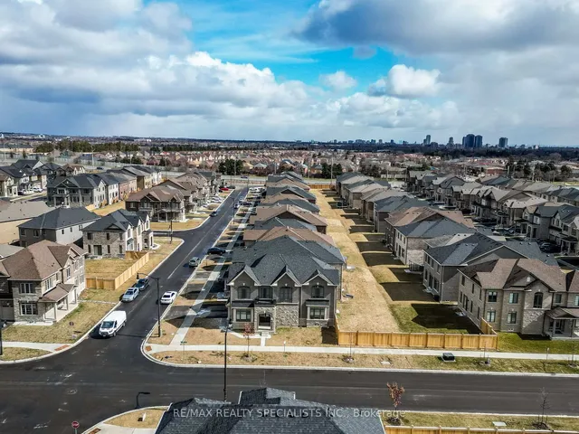 Additional image 49 of 37 Peak Dr