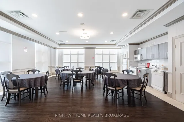 Additional image 45 of 442 Maple Ave Unit 1106