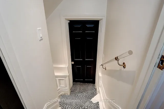 Additional image 29 of 51 Hillsdale Ave