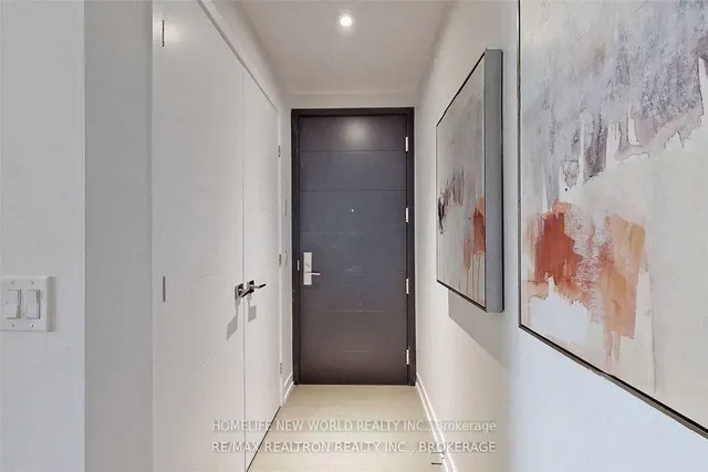 Additional image 4 of 488 University Ave Unit 3101