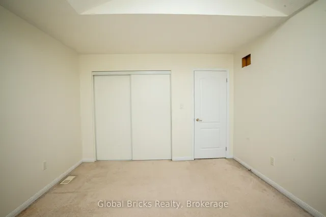 Additional image 36 of 37 Seafair Cres