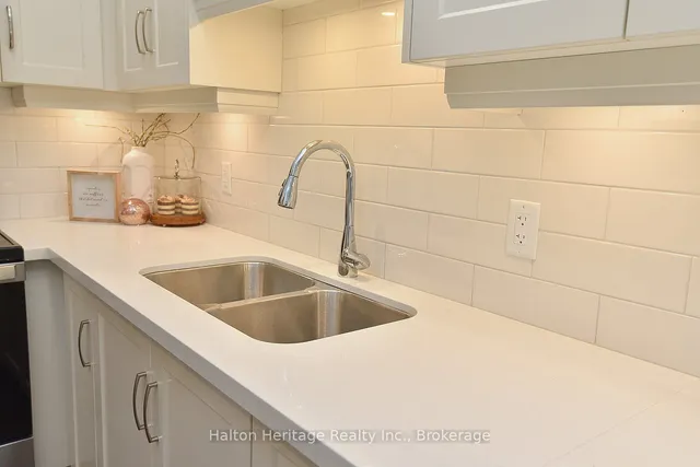 Additional image 15 of 30 Hamilton St Unit 106