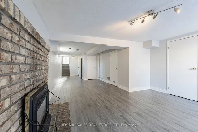 Additional image 29 of 178 Greencedar Dr