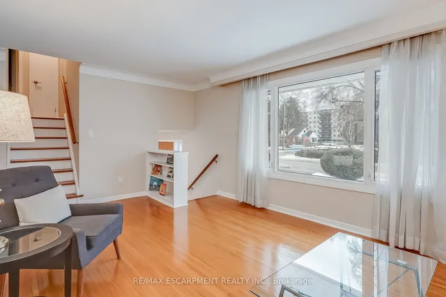 Additional image 9 of 368 East Side Cres