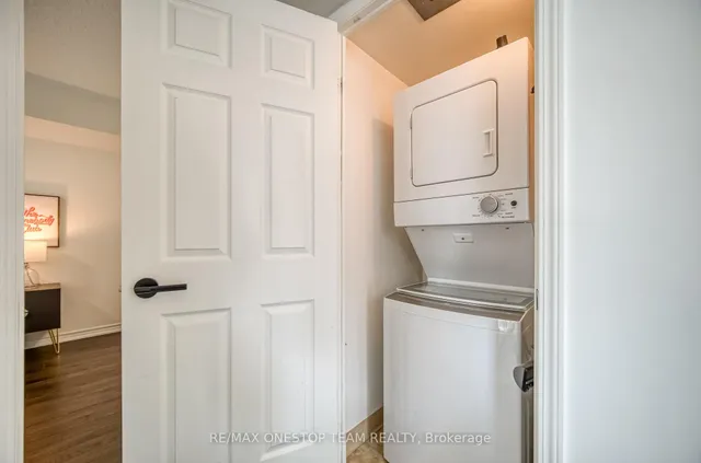 Additional image 30 of 30 Grand Trunk Cres Unit 1211