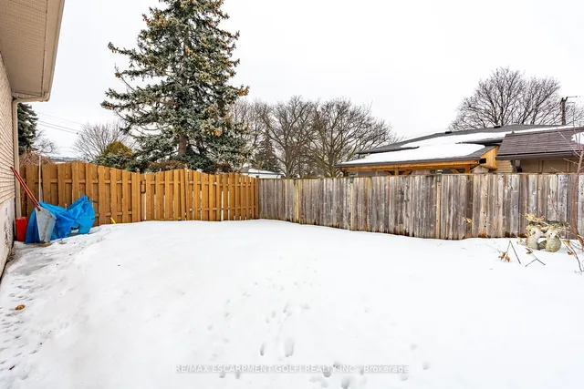 Additional image 33 of 16 Gatineau Dr