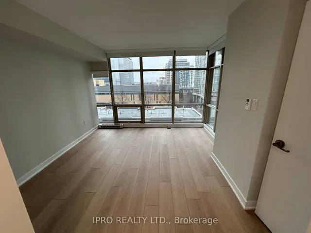 Additional image 32 of 10 Navy Wharf Crt Unit 612