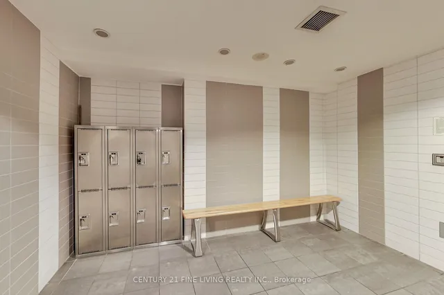 Additional image 39 of 55 East Liberty St Unit 1006