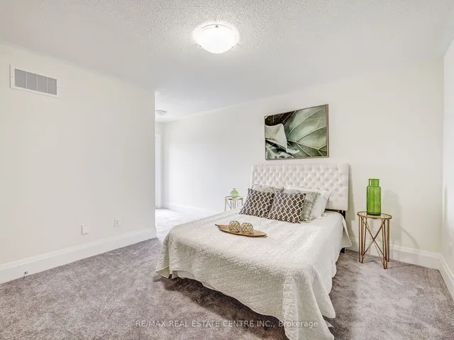 Additional image 30 of 4 Haydrop Rd