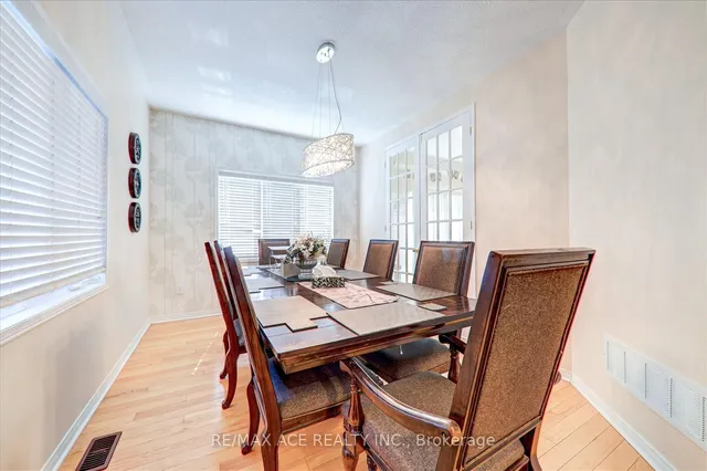 Additional image 20 of 27 Tillinghast Lane