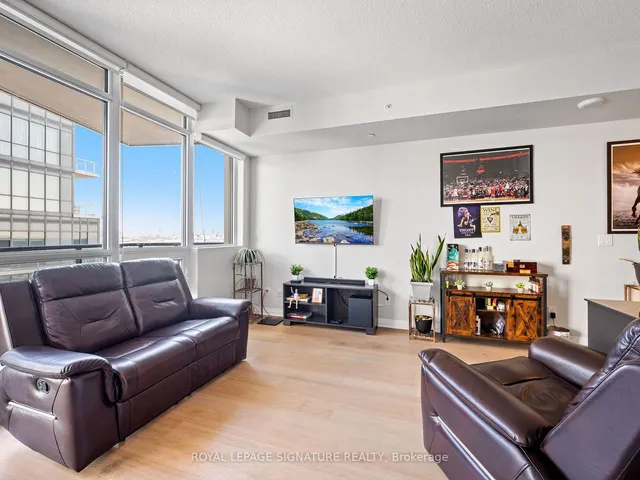 Additional image 16 of 59 Annie Craig Dr Unit 1501