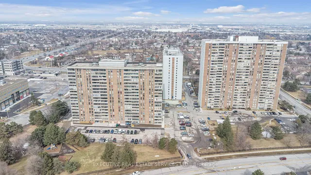 Additional image 45 of 15 Kensington Rd Unit 1209