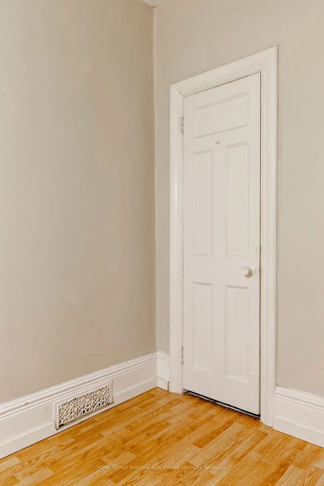 Additional image 13 of 70 Pearl St