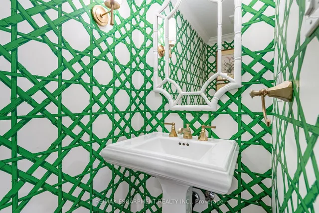 Additional image 9 of 91 Edgewater Dr