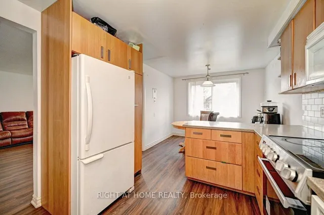 Additional image 18 of 58 Belwood Cres
