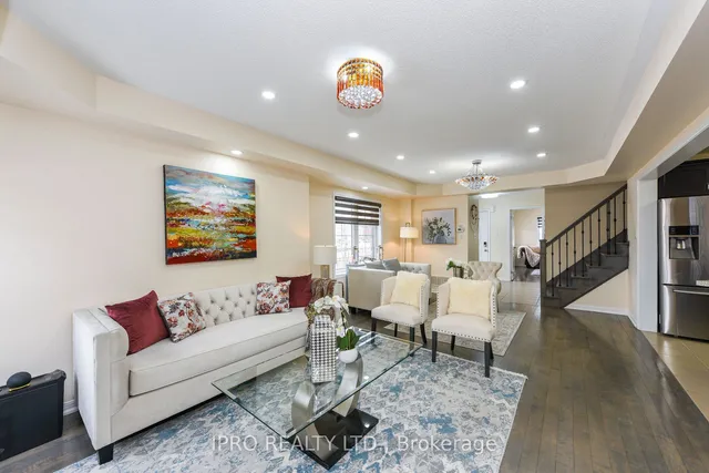 Additional image 9 of 113 Vanhorne Clse